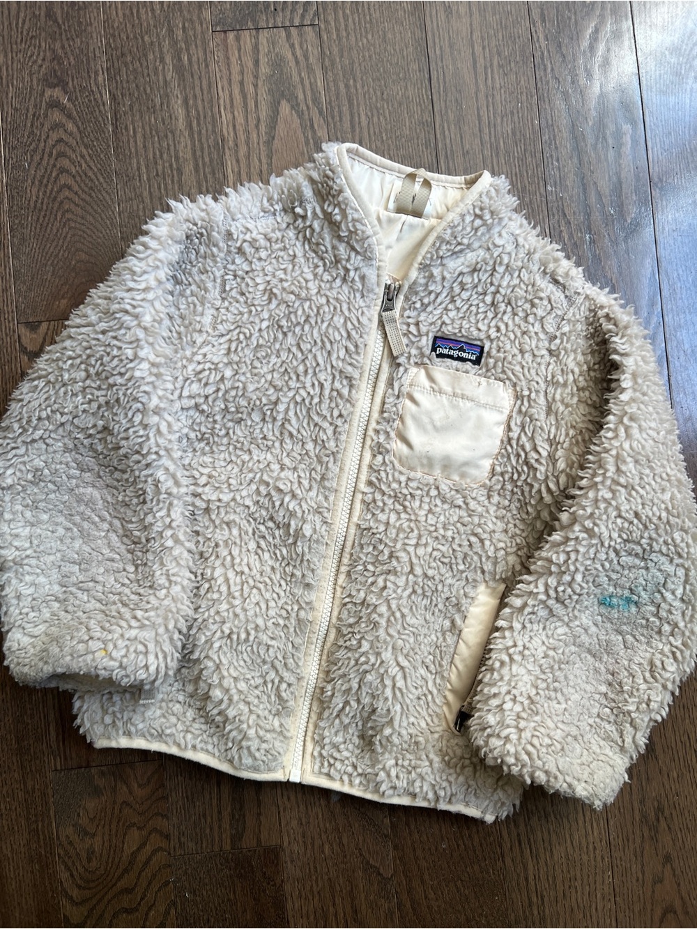 Patagonia retro x pile fleece jacket kids size 5T, fair/play condition, lots of